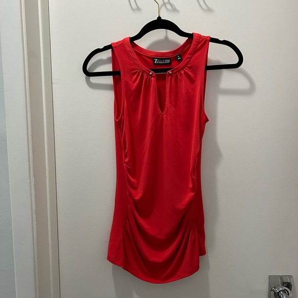 New York & Co Sleeveless Top - Picture 1 of 3